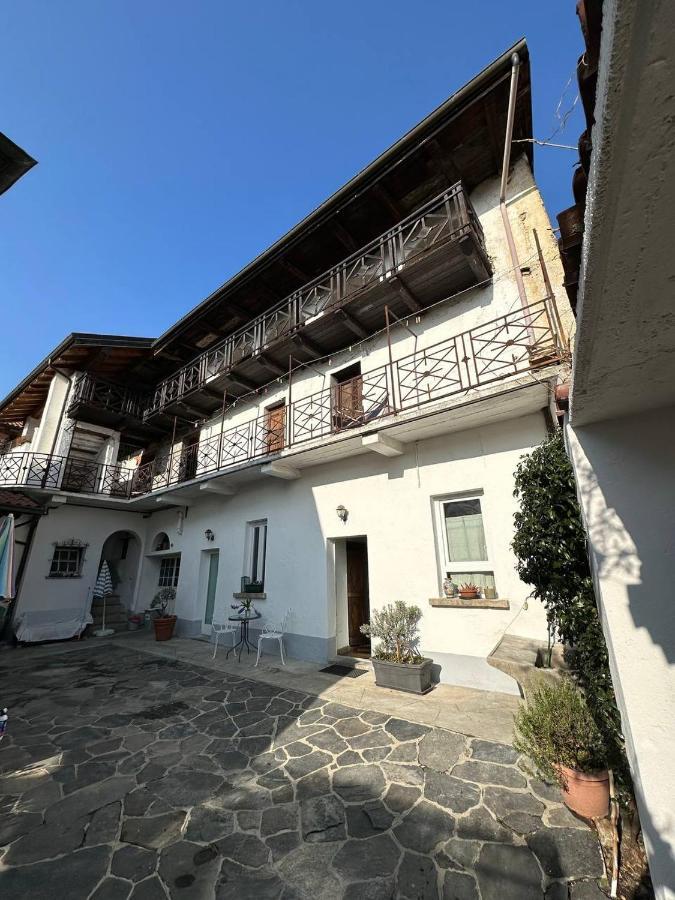 Апартаменти Casa Sasso E Legno Оменья Екстер'єр фото