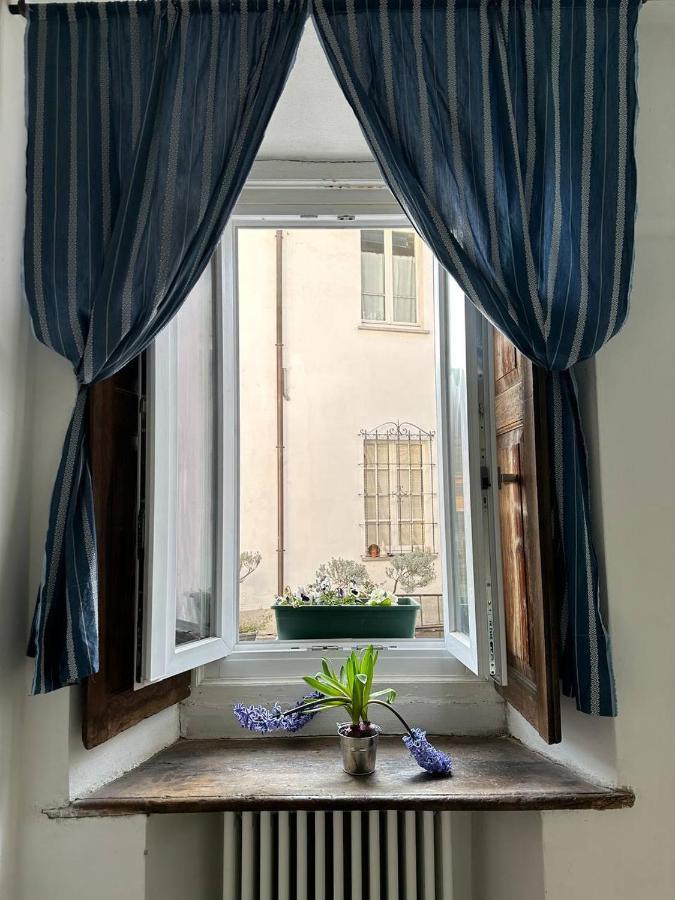 Апартаменти Casa Sasso E Legno Оменья Екстер'єр фото